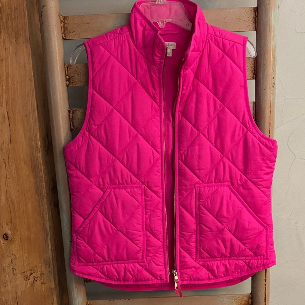 J Crew Vibrant Pink Quilted Vest Medium